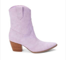 Load image into Gallery viewer, Matisse Bambi Boots- Lavender