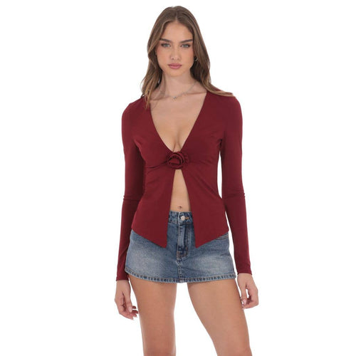 Rosette Fly Away Top in Maroon