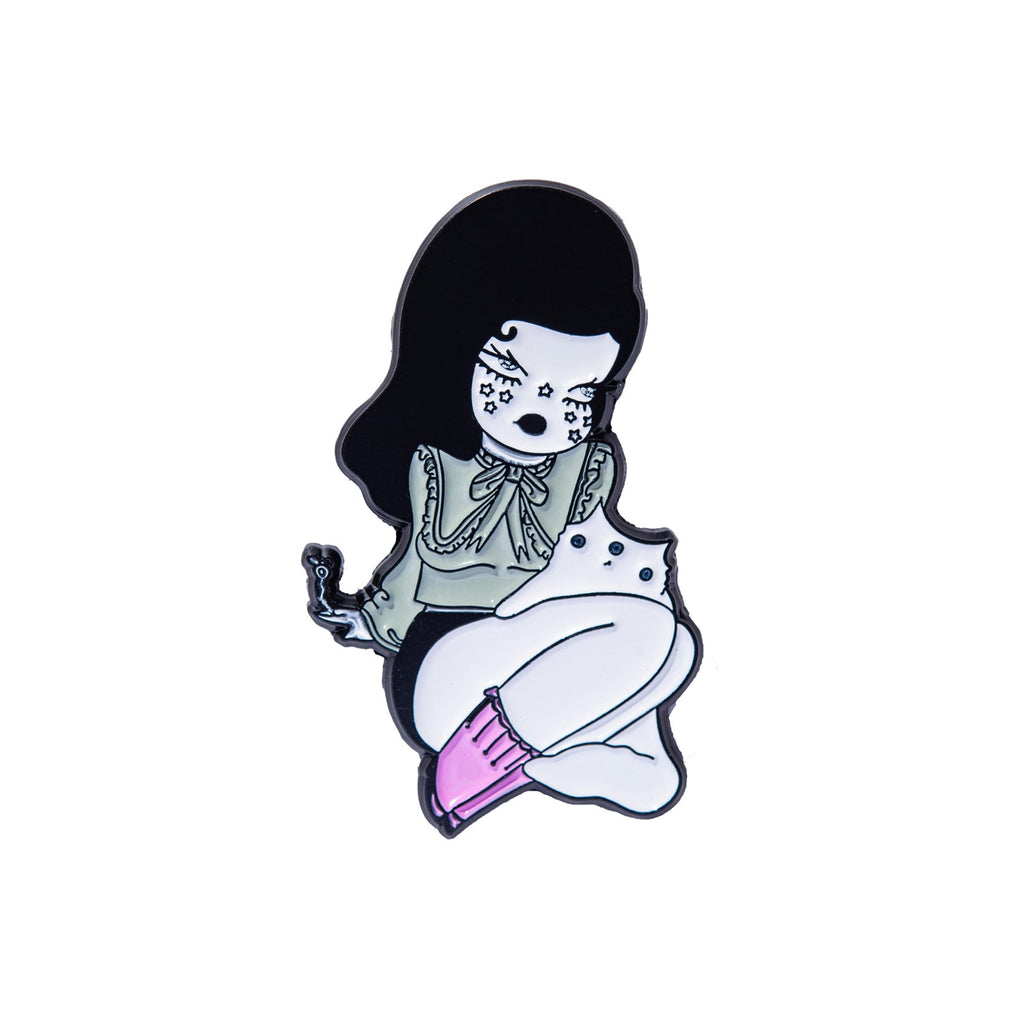 Valfre Aislar Blanco Pin at Miss Behavin'