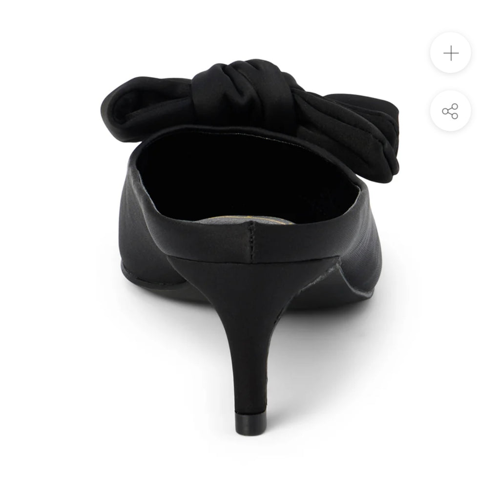 Bow Heeled Mule