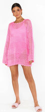 Load image into Gallery viewer, Paula Pullover - Bubblegum Pink Crochet