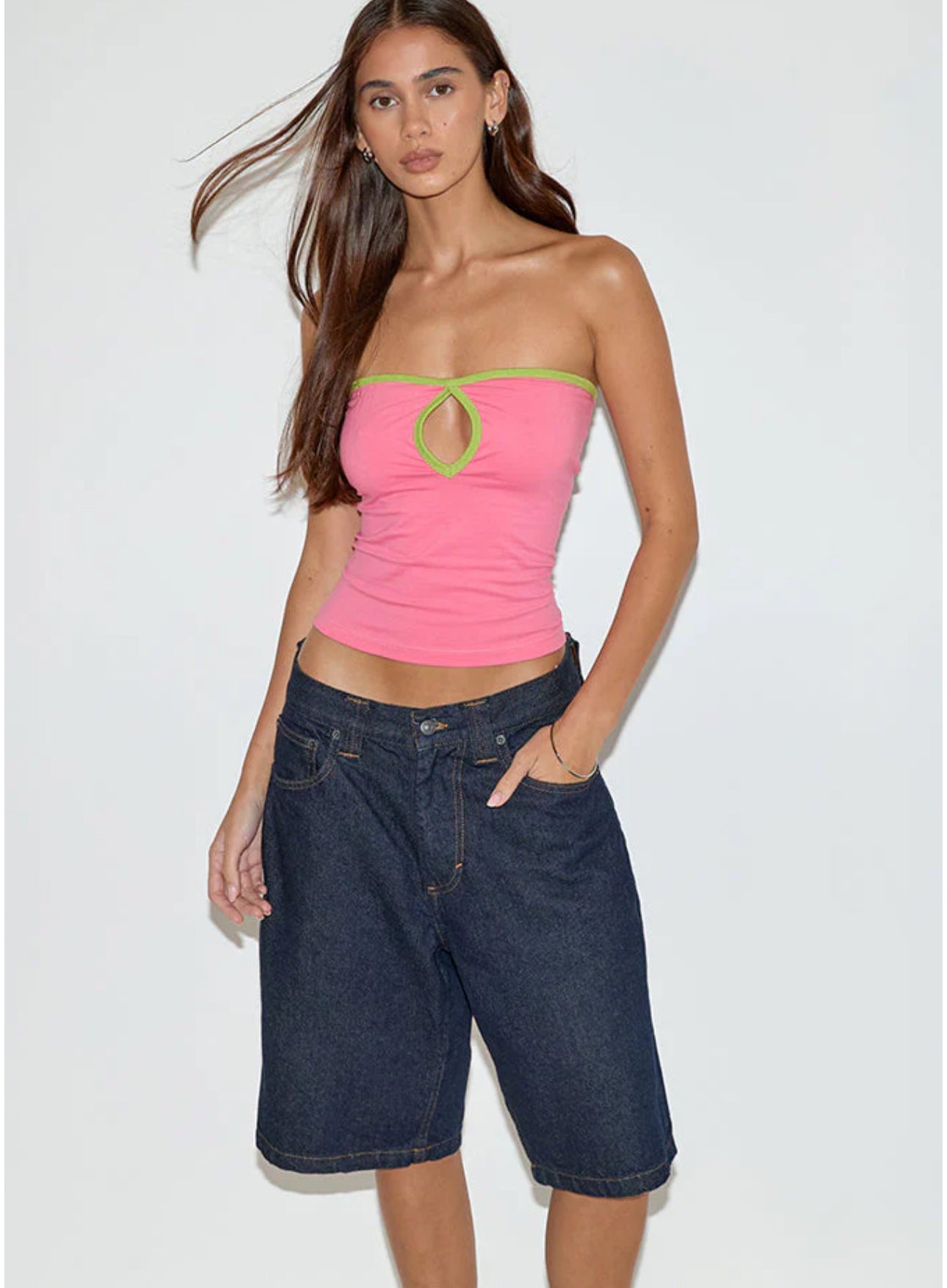 Tiria Cutout Bandeau Top In Bubble Gum With Leaf Green Binding