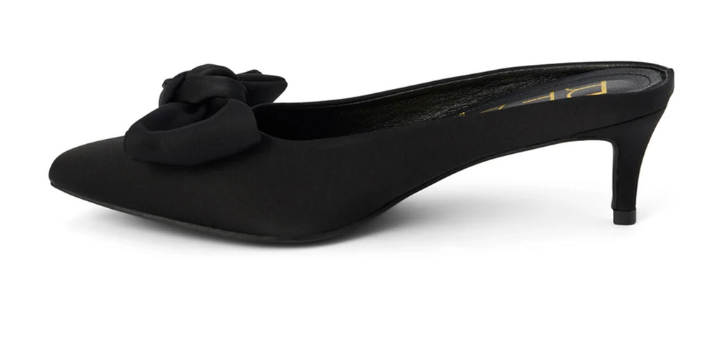 Bow Heeled Mule