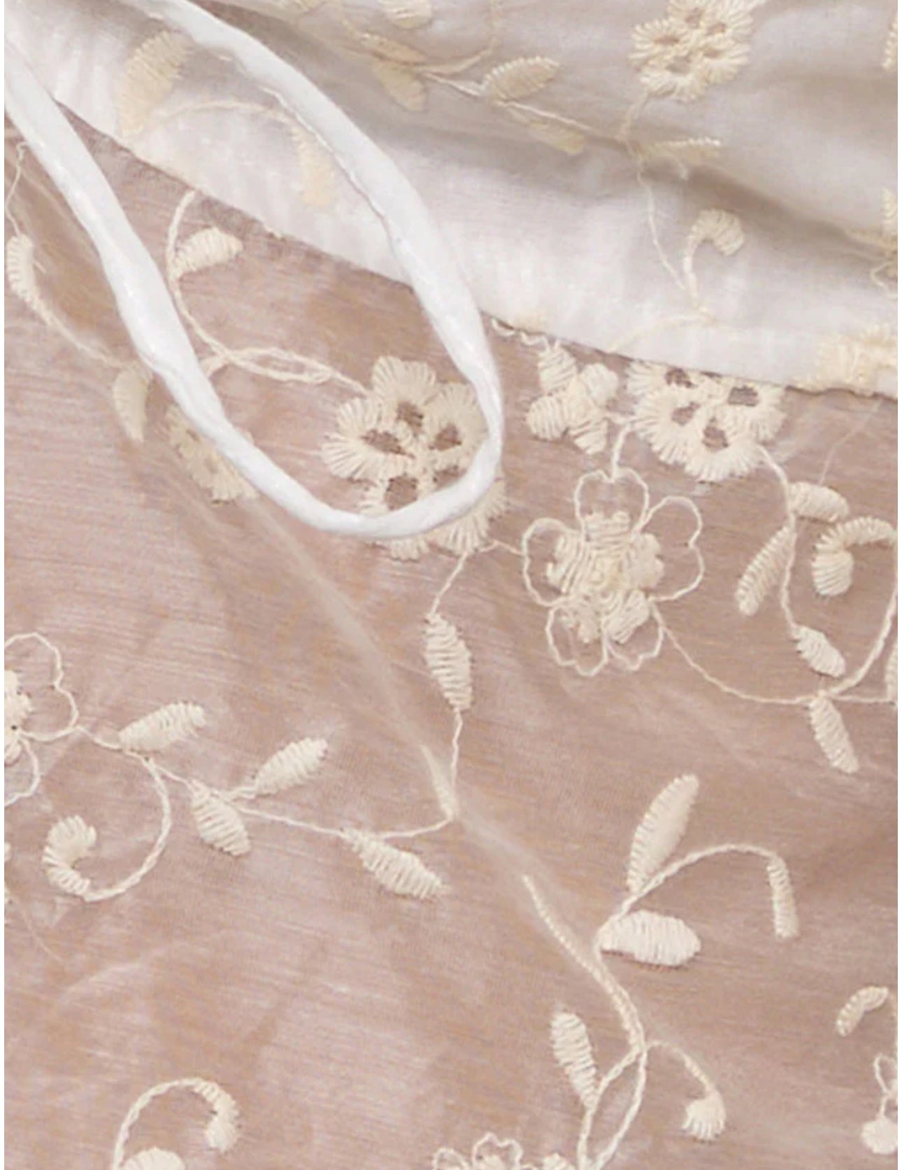 Gretali Top In Fresia Broderie Ivory