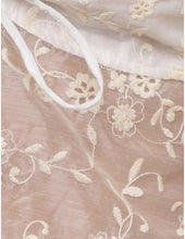 Load image into Gallery viewer, Gretali Top In Fresia Broderie Ivory