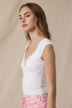 Load image into Gallery viewer, Edie Top- White