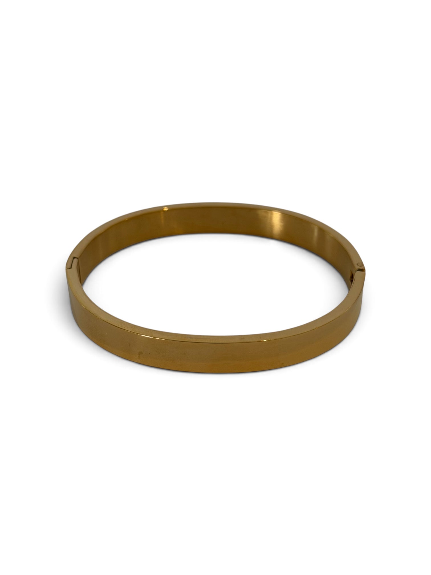 Zoey Bracelet in white at Miss Behavin'