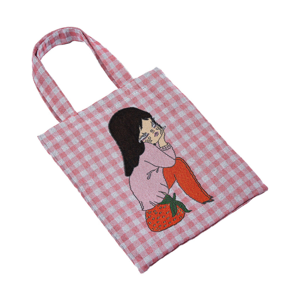 Contención Woven Tote bag at Miss Behavin'
